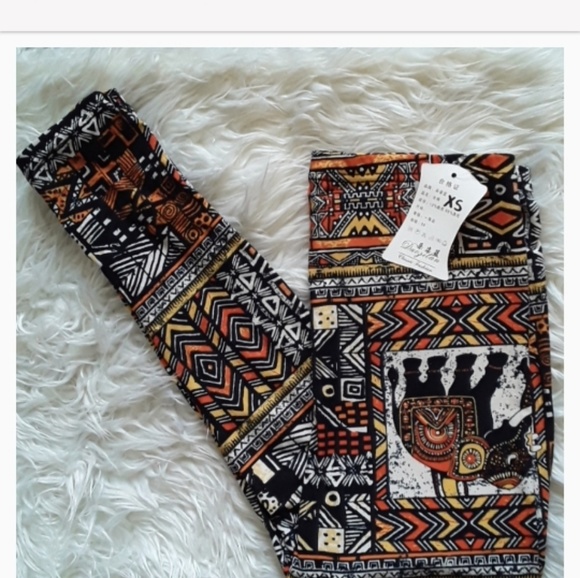 Elephant African Tribal Print Leggings - Picture 5 of 7